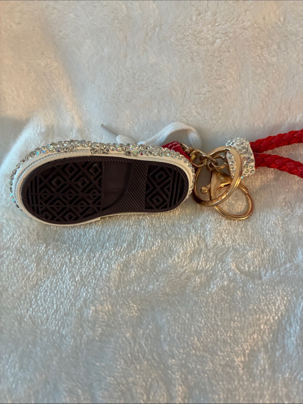 Keychain Red Rhinestone Sneaker. NWOT - Picture 3 of 3